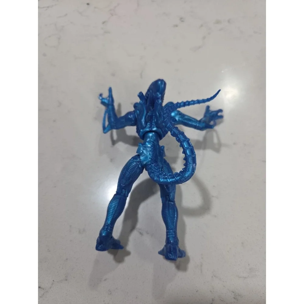 2019 Blue Metallic Xenomorph Alien From Aliens Movie